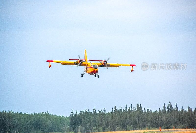 Canadair CL-415消防投弹机